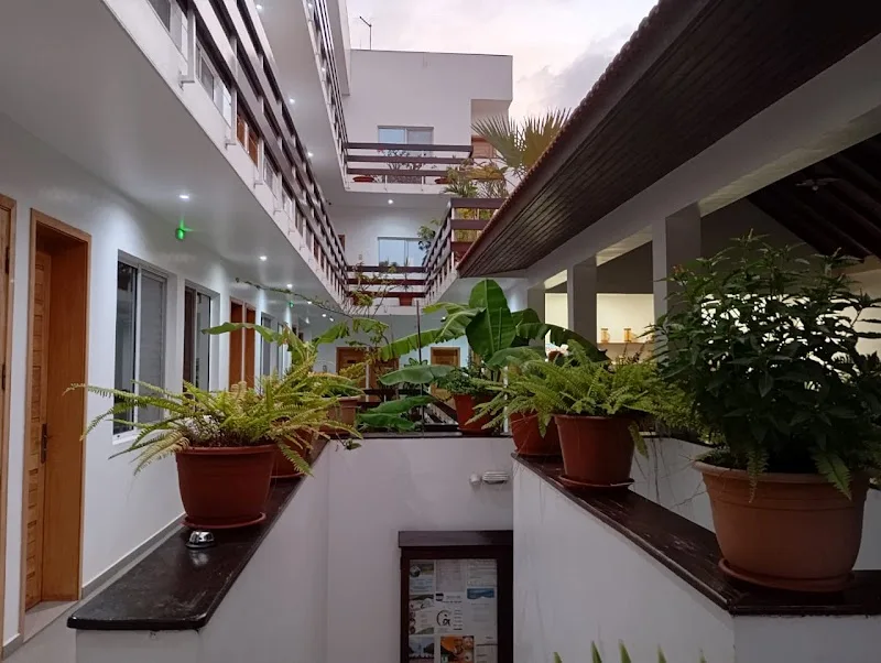 HOTEL VIAJANTE 4