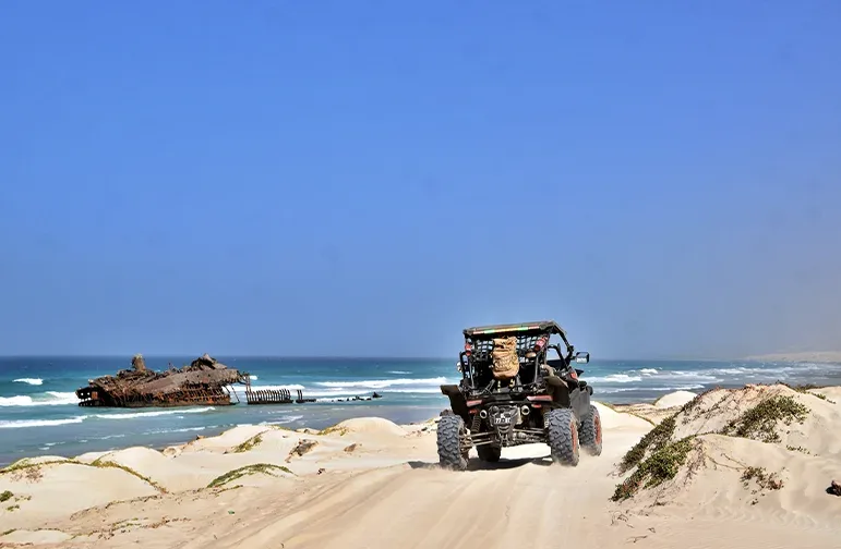 Buggy Tour Boa Vista : Épave et Désert de Viana 4