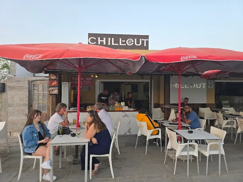 Chill Out Bar 4
