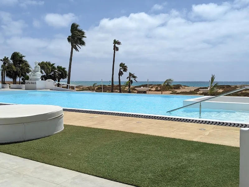 Cabo Verde Palace Residential 3