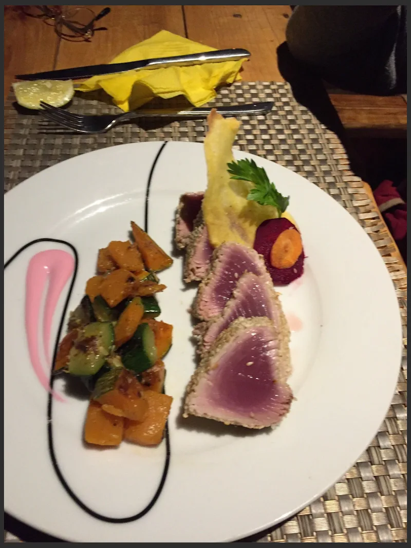 Morabeza Beach Bar & Lounge Restaurant 2