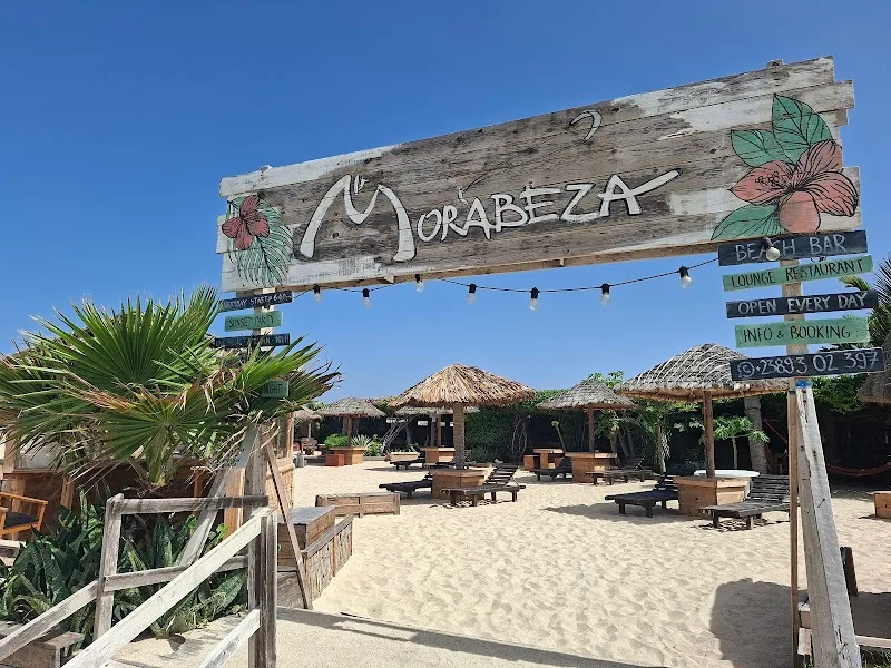 Morabeza Beach Bar & Lounge Restaurant 4