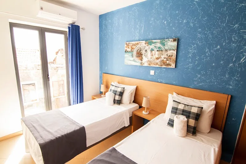 Deluxe ApartHotel 2