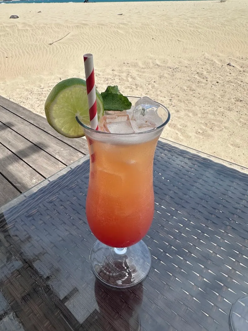 The Bounty Beach Restaurant 3