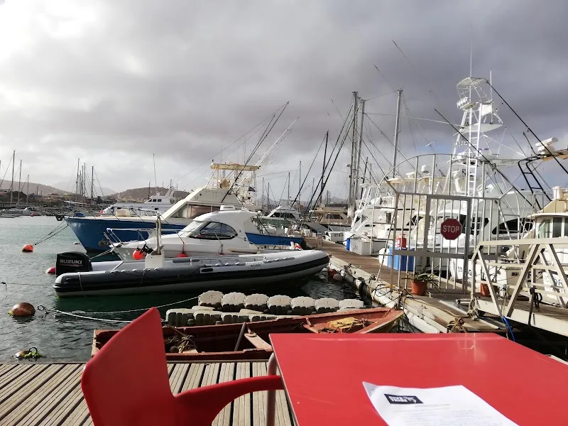 Dokas Bar & Restaurante 4