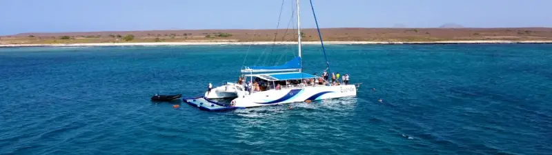 Catamaran à Sal : Voile, Baignade et Détente dans l'Atlantique 2