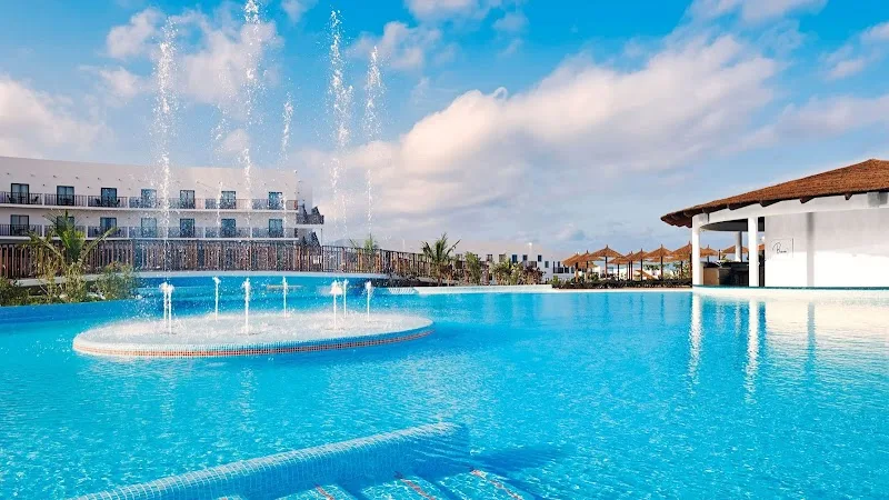 Meliá Dunas Beach Resort & Spa All Inclusive 3