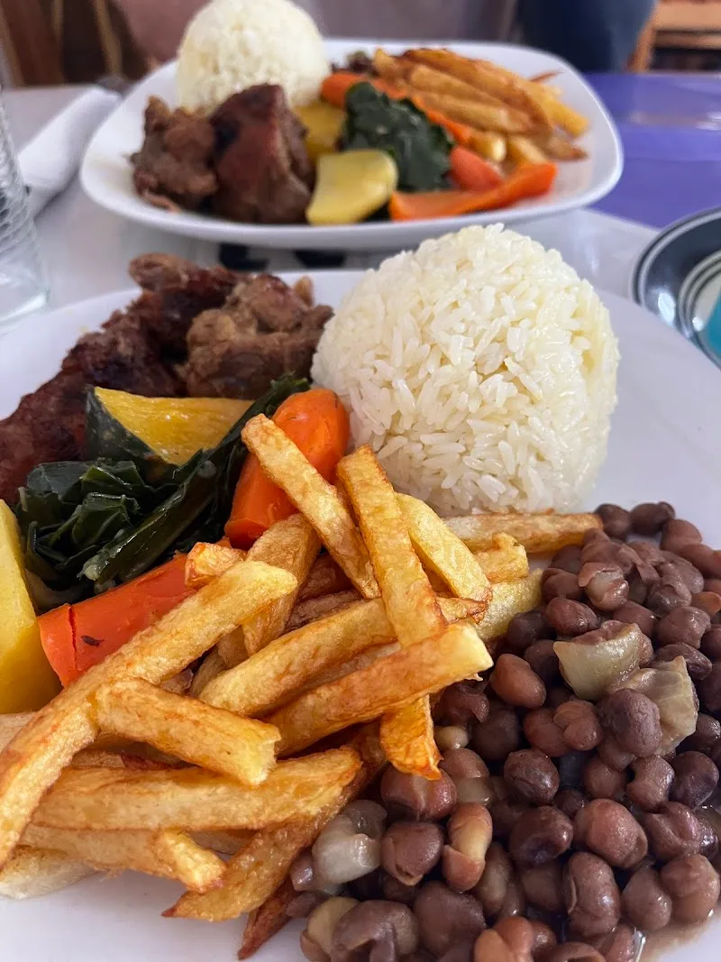 Bar Restaurant Mae 3