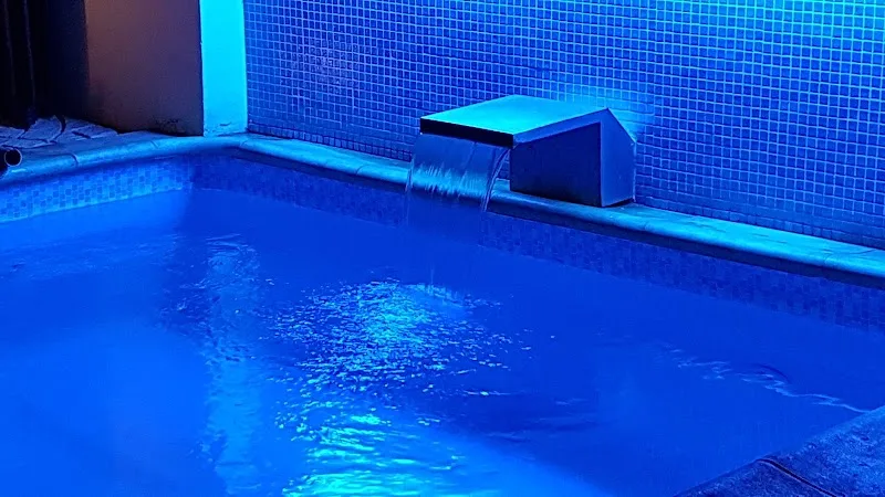 Zero Hours Nightclub 2