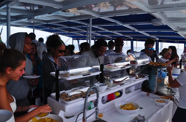Catamaran Adultes à Sal : Détente dans l'Atlantique 4