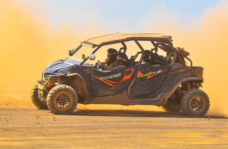 Tour Famille en Buggy : Aventure Désert Sal (4 places) 4
