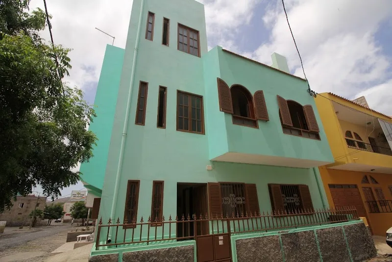 Lutcha Apartamentos 2