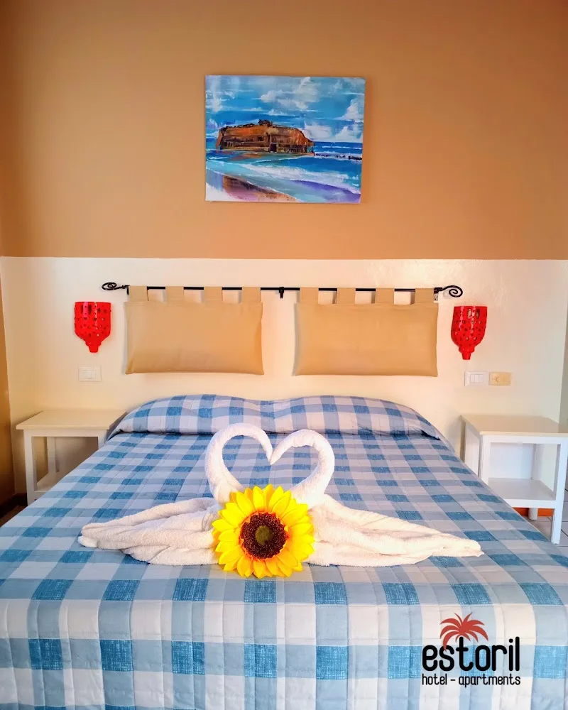 Hotel Estoril 2