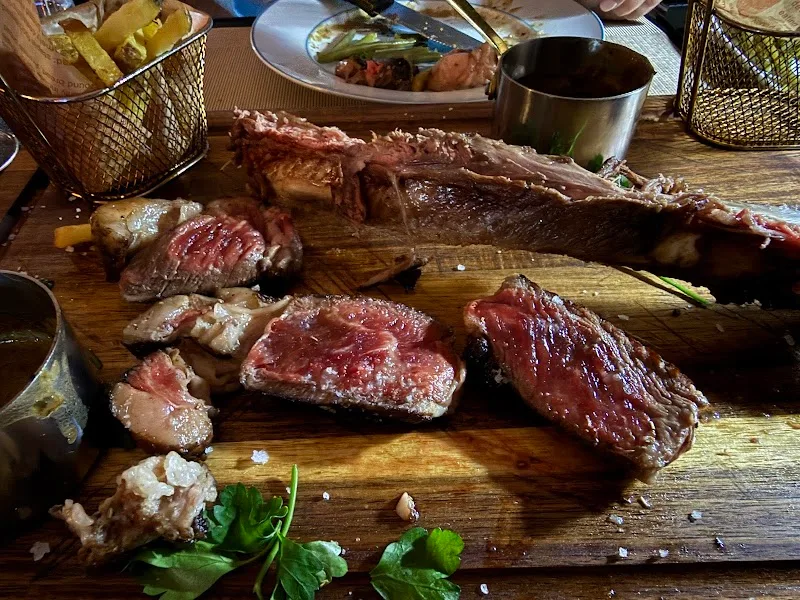 The Atlantic Piano Bar & Grill restaurant 3