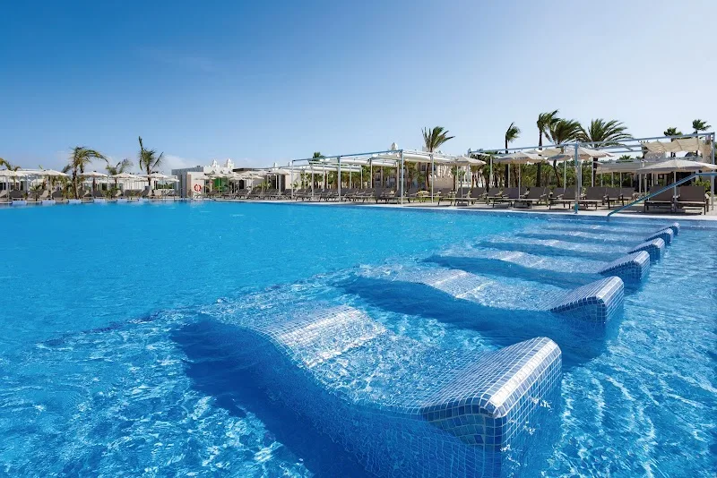 Hotel RIU Karamboa 3