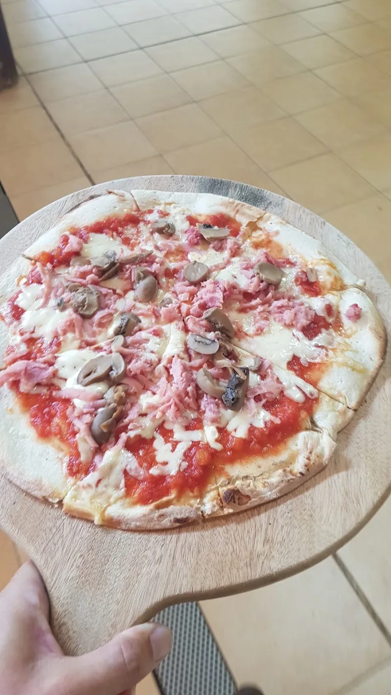 Pizzafly 4