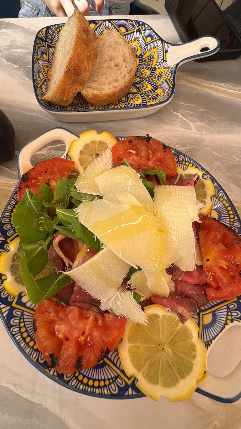 IL Faro Italian Restaurant & Pizzeria 3