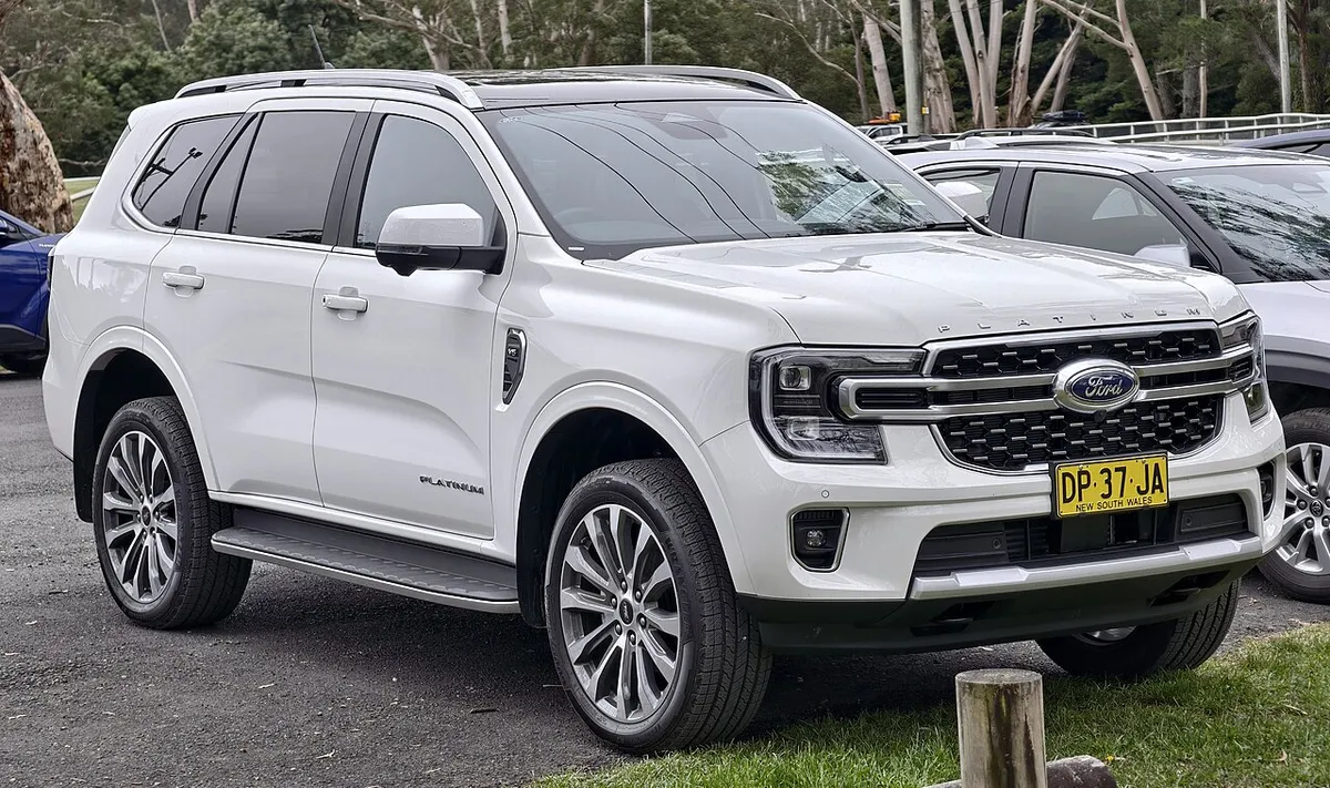 Ford Everest 4WD 7 places - Sao Vicente